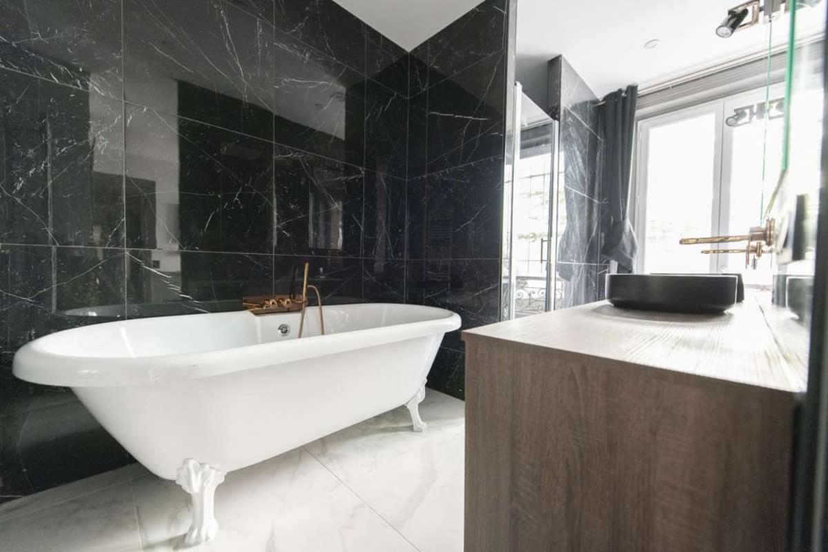 Marianne Apartment Paris Exterior photo